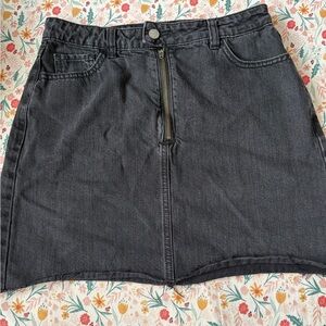 Hollister Ultra High Rise Front Zipper Skirt 9/W29